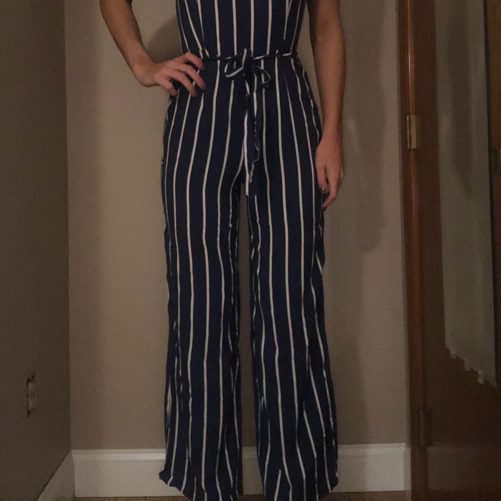Wide leg jumpsuit